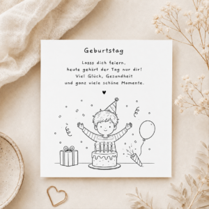 Geburtstagskarte mit feierndem Jungen, Torte und Geburtstagsspruch